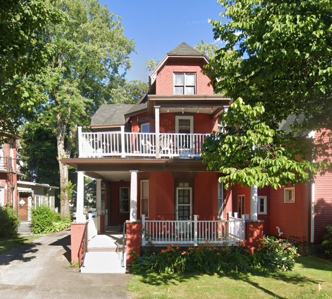 property at 52 Rowley St