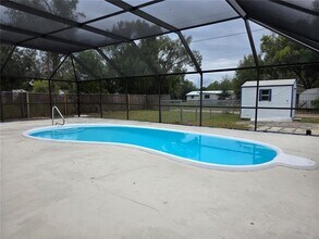 5611 6th St in Zephyrhills, FL - Building Photo - Building Photo