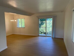 3416 Front St, Unit 3418 in San Diego, CA - Building Photo - Building Photo