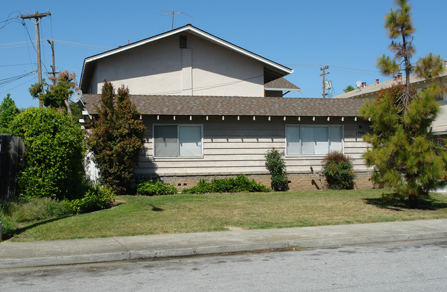 1749 Noranda Dr in Sunnyvale, CA - Building Photo - Building Photo