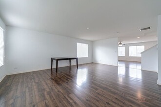 202 Minuet Cir in Volo, IL - Building Photo - Building Photo