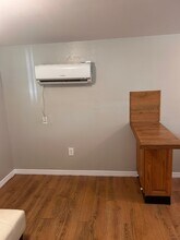 7939 Cadillac Ave in Hudson, FL - Foto de edificio - Building Photo