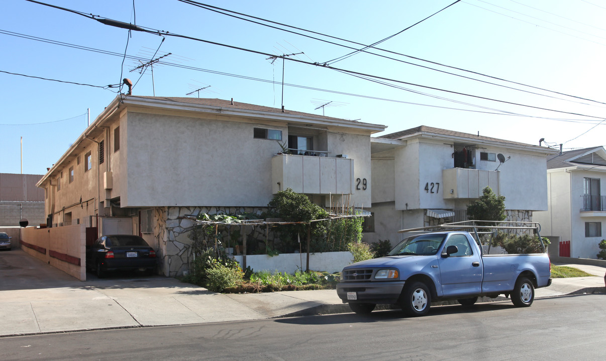 429 Cottage Home St in Los Angeles, CA - Foto de edificio