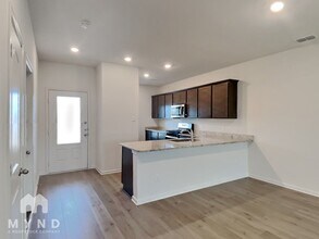 8213 Columbia Fls Rd in Ponder, TX - Building Photo - Building Photo