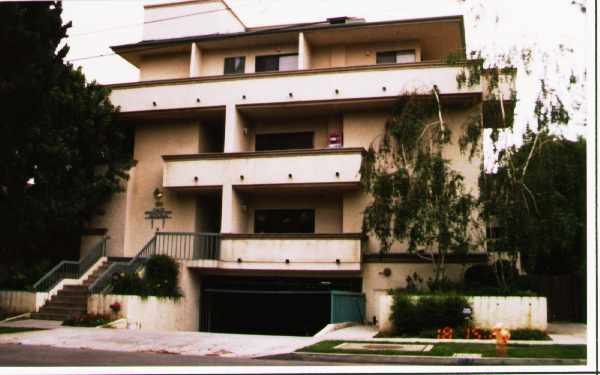 149-153 N Oak Knoll Ave in Pasadena, CA - Building Photo - Building Photo