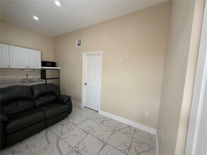 18255 SW 145th Ave, Unit Back in Miami, FL - Building Photo - Building Photo