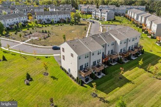162 Helen Dr in Cinnaminson, NJ - Building Photo - Building Photo