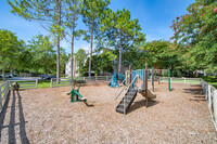 MAA Steeplegate in Gainesville, FL - Building Photo - Building Photo