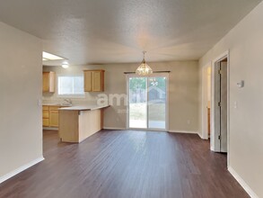 8361 W Galactic Ct in Boise, ID - Building Photo - Building Photo