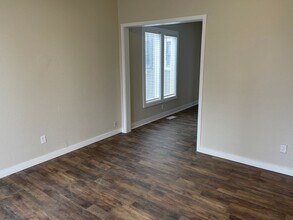 1901 W Mallon Ave in Spokane, WA - Building Photo - Building Photo