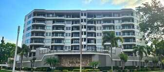 401 E Robinson St in Orlando, FL - Building Photo