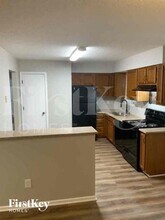 1708 NE Balboa St in Lee's Summit, MO - Building Photo - Building Photo