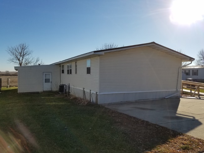 625 Beck Ave in Remsen, IA - Building Photo - Building Photo