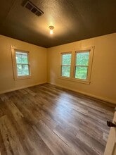 2320 Baldwin St in Van Buren, AR - Building Photo - Building Photo