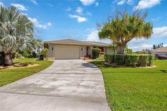 3560 Tripoli Blvd in Punta Gorda, FL - Building Photo - Building Photo