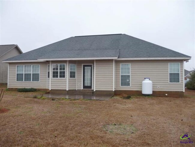 113 Cedarland Dr in Warner Robins, GA - Building Photo - Building Photo