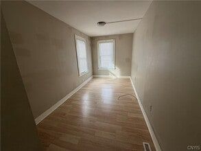 135 Culbert St in Syracuse, NY - Building Photo - Building Photo