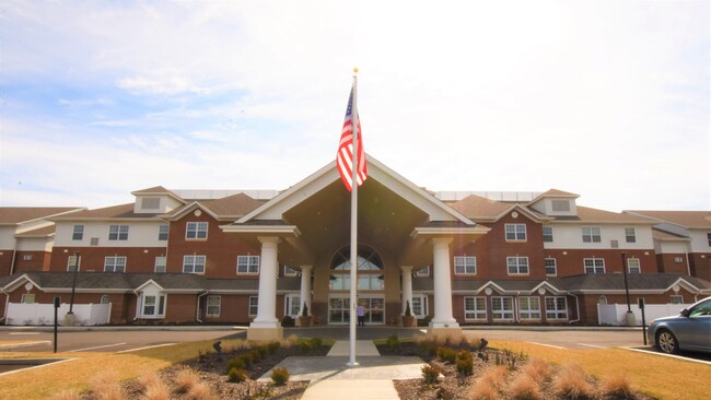 Chartiers Bend Retirement Resort in Bridgeville, PA - Building Photo - Primary Photo