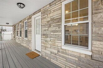 195 Oceanview Ave in Long Beach, NY - Building Photo - Building Photo