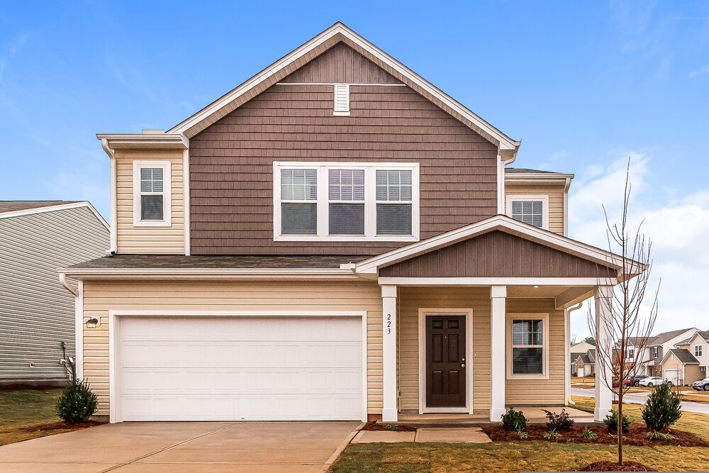 223 Bedstone Wy in Clayton, NC - Building Photo