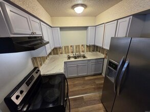 5910 W 53rd St in Little Rock, AR - Building Photo - Building Photo
