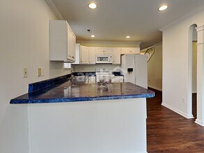 101 Kingscreek Dr in Greer, SC - Building Photo - Building Photo