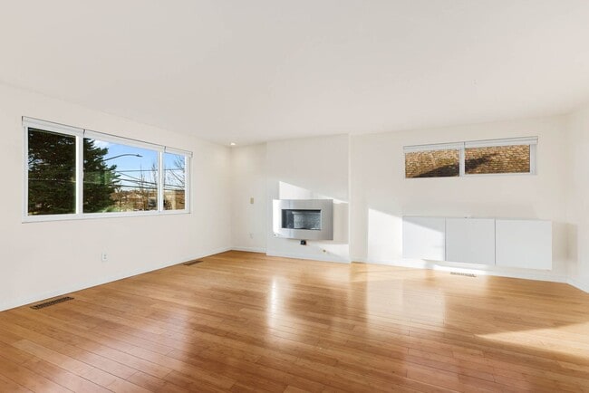 2708 S Judkins St in Seattle, WA - Building Photo - Building Photo