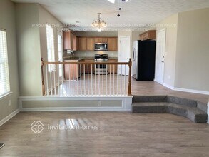 4432 Beaver Tree St in Loganville, GA - Foto de edificio - Building Photo