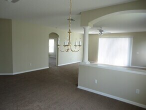 19043 New Passage Blvd in Land O Lakes, FL - Building Photo - Building Photo