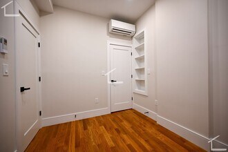 4 Winchester St in Boston, MA - Building Photo - Building Photo