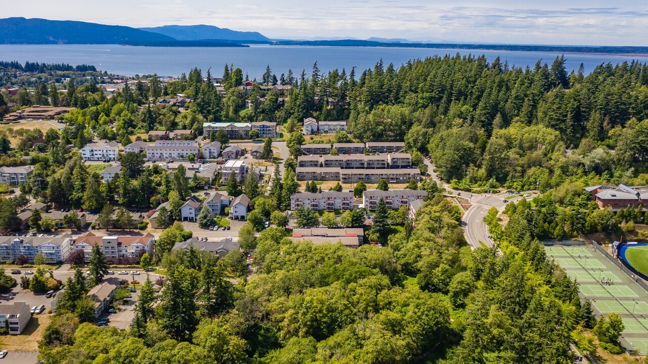 University Heights in Bellingham, WA - Building Photo