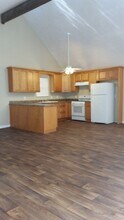 3830 Sugar Creek Dr in Douglasville, GA - Building Photo - Building Photo