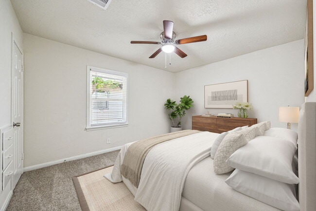 2511 Evergreen Dr in Houston, TX - Foto de edificio - Building Photo