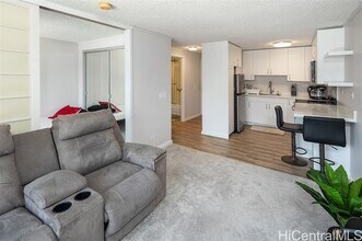 1503 Liholiho St in Honolulu, HI - Building Photo - Building Photo