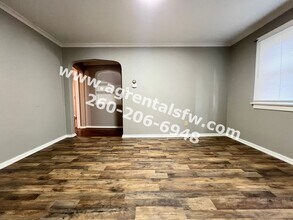 2809 Euclid Ave-Unit -#1 in Fort Wayne, IN - Building Photo - Building Photo