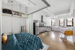 315 7th Ave, Unit 6C in New York, NY - Building Photo