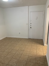 6130 W 19th Ave in Hialeah, FL - Building Photo - Building Photo