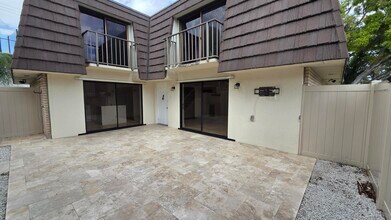 7311 73rd Way in West Palm Beach, FL - Building Photo - Building Photo