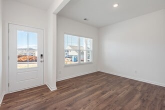 133 Kaley Ln in Lenoir City, TN - Building Photo - Building Photo