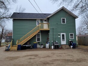 1109 1st Ave NW, Unit 2 in Faribault, MN - Building Photo - Building Photo