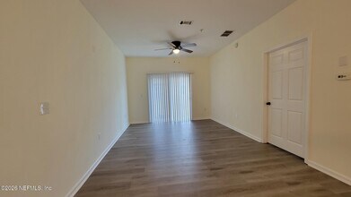 6984 Ortega Woods Dr in Jacksonville, FL - Building Photo - Building Photo