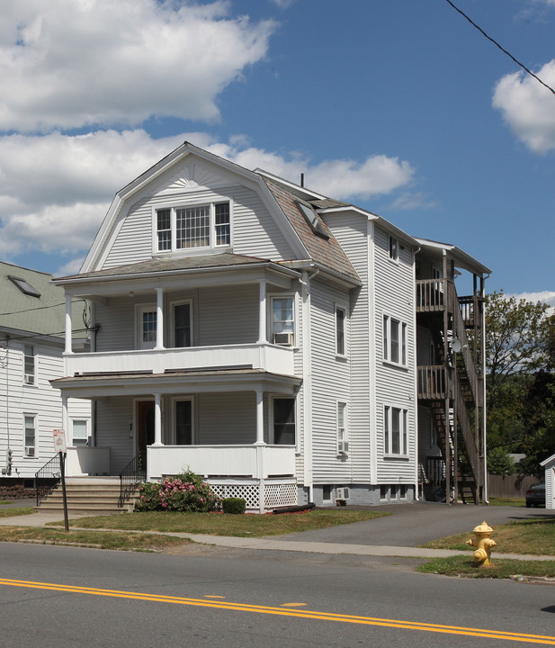 267 Federal St in Greenfield, MA - Building Photo