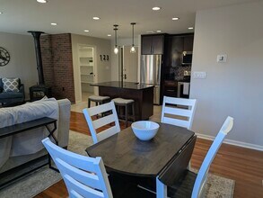 20 Central St in Salem, MA - Foto de edificio - Building Photo