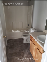 5321 Peach Pl Ln in Charlotte, NC - Foto de edificio - Building Photo