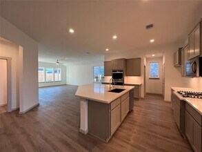 29235 Pikes Peak Dr in Katy, TX - Building Photo - Building Photo