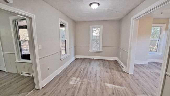 72 Argyle St in Glen Rock, PA - Building Photo - Building Photo