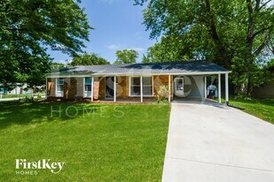 12465 Larkwood Dr in St. Louis, MO - Building Photo