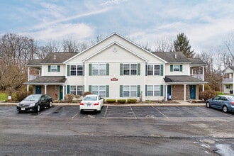 Heritage Park Apartments in Webster, NY - Building Photo - Building Photo