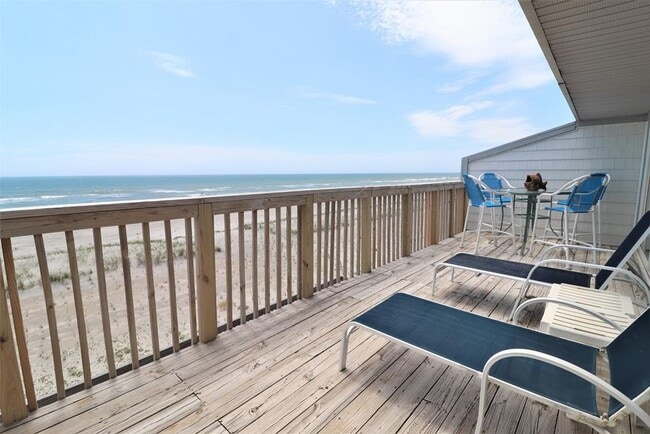 property at 919-217 N Anderson Blvd