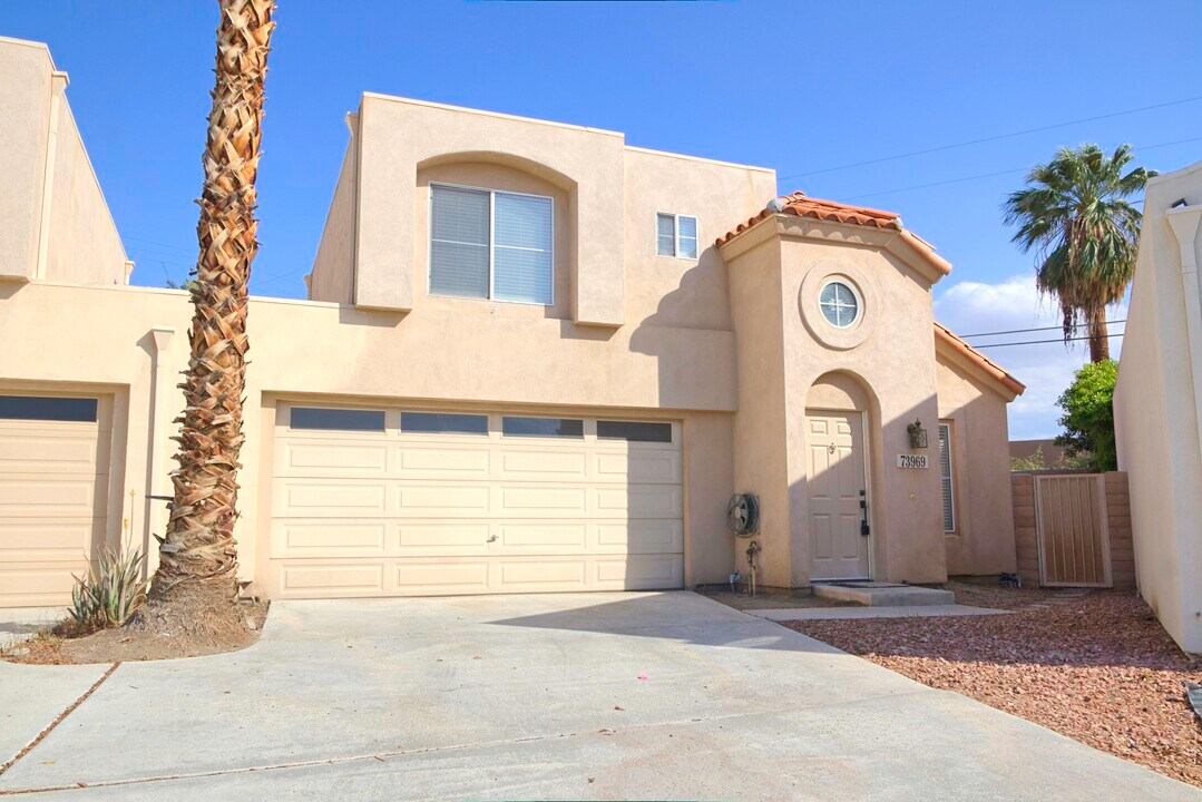 73969 Olive Ct in Palm Desert, CA - Building Photo